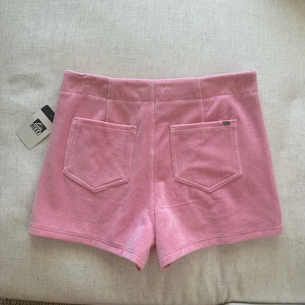 Reef Pink Corduroy Shorts - Picture 4 of 5